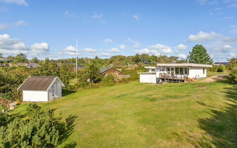 Tomine - 500M to the Fjord: Træ, Bejdse, Planke, Hårdttræ, Sommerhus, Dæk, Sidespor, Skygge, Trægulve, Garden Bygninger