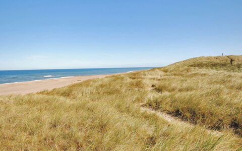 Neven - 900M from the Sea: Træ, Bejdse, Planke, Hårdttræ, Sommerhus, Dæk, Sidespor, Skygge, Trægulve, Garden Bygninger