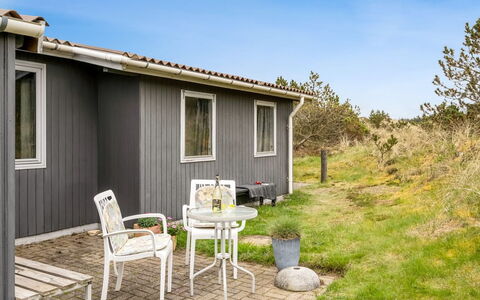 Gundina - 2Km from the Sea: Sommerhus, Skur, Hytte, Stuehus, Prærie, Hytte, Lade, Bjælkehytte, Garden Bygninger