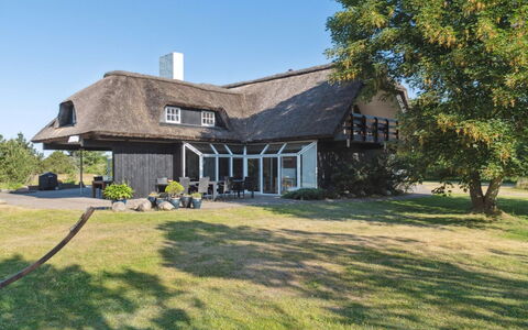 Gertrudis - 2Km to the Fjord: Tag, Hus, Sommerhus, Tækning, Hjem, Land Lot, Landdistrikt, Stuehus, Estate, Skygge