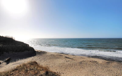 Elisa - 1.2Km from the Sea