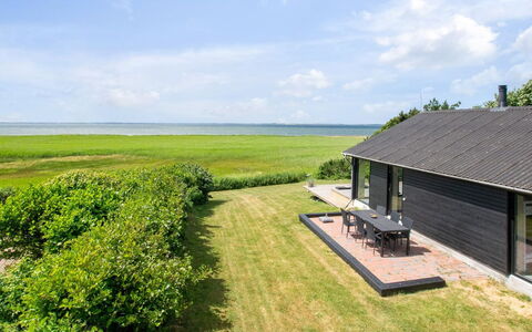 Aslag - 150M to the Fjord: Hus, Tag, Hjem, Sommerhus, Skur, Garden Bygninger, Sidespor, Gård, Bjælkehytte, Hytte