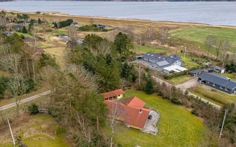 Sesto - 300M to the Fjord: Landskab, Boligområde, Fugleperspektiv, Tag, Land Lot, Luftfotografering, Almindeligt, Landdistrikt, Menneskelig Bosættelse, Hjem