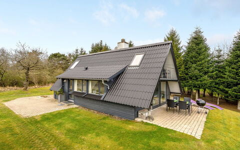 Brunhild - 300M to the Fjord: Tag, Hus, Land Lot, Hjem, Sommerhus, Estate, Garden Bygninger, Skygge, Bjælkehytte, Landscaping