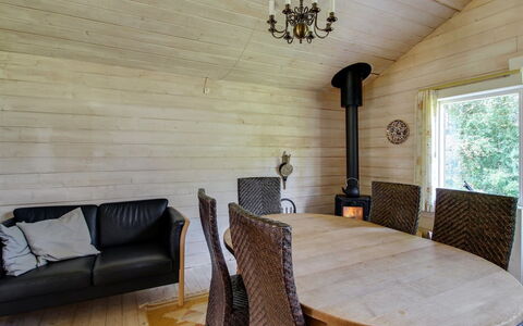 Efimija - 7Km from the Sea: Tag, Hus, Hjem, Sommerhus, Sidespor, Estate, Indkørsel, Garden Bygninger, Gård, Skur