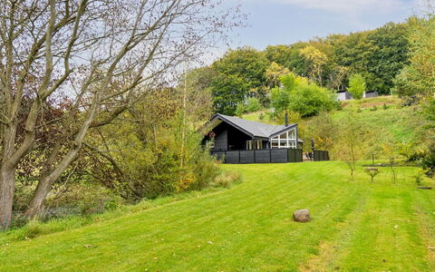 Benno - 2.1Km from the Sea: Træ, Bejdse, Planke, Hårdttræ, Sommerhus, Dæk, Sidespor, Skygge, Trægulve, Garden Bygninger