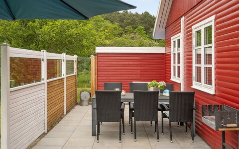 Aris - 480M from the Sea: Svømmepøl, Udendørs Møbler, Møbel, Udvej, Flise, Eco Hotel, Skygge, Stol, Fritid, Estate