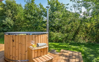 Alrike - 850M from the Sea