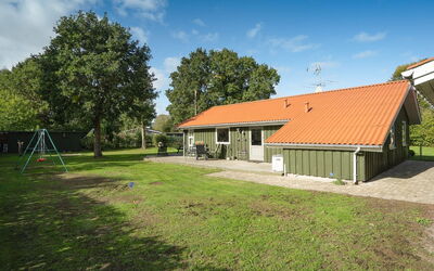 Hermand - 700M from the Sea