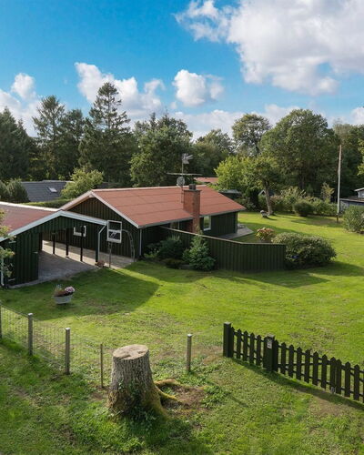 Hermand - 700M from the Sea