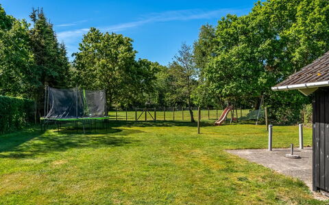 Kalli - 350M to the Fjord: Græs, Træ, Land Lot, Skygge, Almindeligt, Lawn, Have, Eng, Landscaping