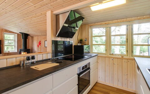 Salgarth - 450M from the Sea: Svømmepøl, Udendørs Møbler, Møbel, Udvej, Flise, Eco Hotel, Skygge, Stol, Fritid, Estate