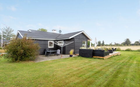 Ika - 600M from the Sea: Svømmepøl, Udendørs Møbler, Møbel, Udvej, Flise, Eco Hotel, Skygge, Stol, Fritid, Estate