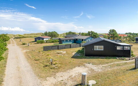 Selle - 100M from the Sea: Svømmepøl, Udendørs Møbler, Møbel, Udvej, Flise, Eco Hotel, Skygge, Stol, Fritid, Estate