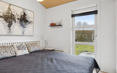 Fritse - 1.9Km from the Sea: Tag, Sommerhus, Hjem, Skygge, Sidespor, Stuehus, Veranda, Udendørs Struktur, Garden Bygninger