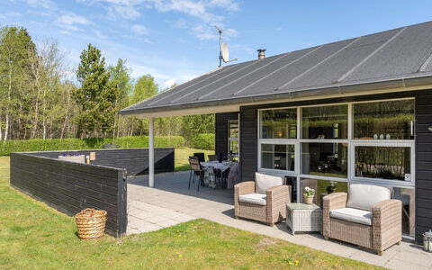 Fritse - 1.9Km from the Sea: Tækning, Sommerhus, Hus, Tag, Hjem, Stuehus, Hytte, Estate, Landsby