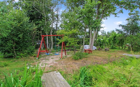 Edzard - 200M from the Sea: Tækning, Sommerhus, Hus, Tag, Hjem, Stuehus, Hytte, Estate, Landsby