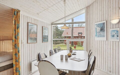 Edzard - 200M from the Sea: Tækning, Sommerhus, Hus, Tag, Hjem, Stuehus, Hytte, Estate, Landsby