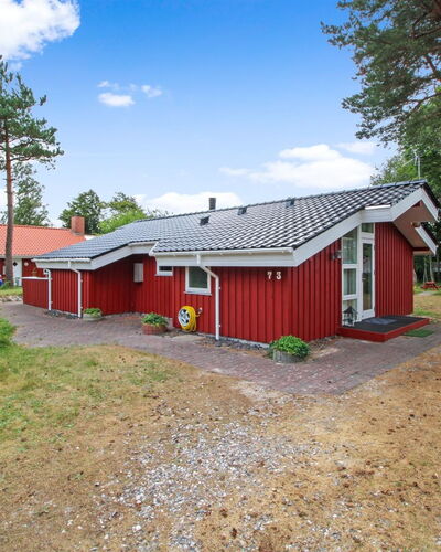 Edzard - 200M from the Sea