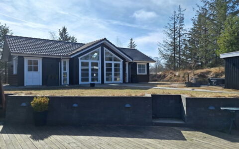 Lilie - 270M from the Sea: Hus, Hjem, Tag, Sommerhus, Sidespor, Dør, Estate, Garden Bygninger, Indkørsel, Veranda