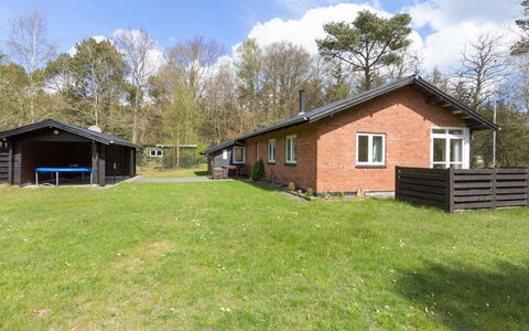 Eina - 250M from the Sea: Tækning, Sommerhus, Hus, Tag, Hjem, Stuehus, Hytte, Estate, Landsby