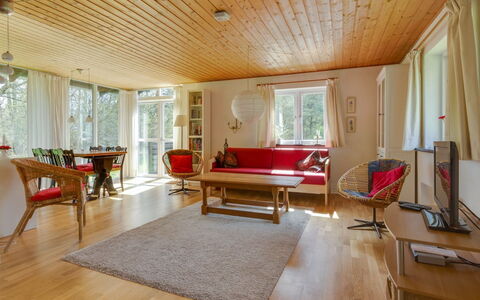 Eina - 250M from the Sea: Tækning, Sommerhus, Hus, Tag, Hjem, Stuehus, Hytte, Estate, Landsby