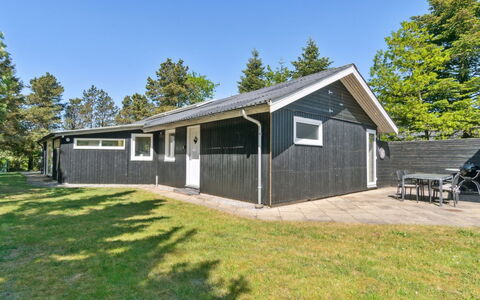 Aud - 300M from the Sea: Tækning, Sommerhus, Hus, Tag, Hjem, Stuehus, Hytte, Estate, Landsby