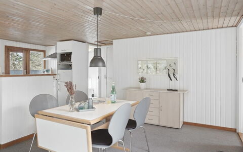 Ketildor - 100M from the Sea: Sommerhus, Skur, Hytte, Stuehus, Prærie, Hytte, Lade, Bjælkehytte, Garden Bygninger