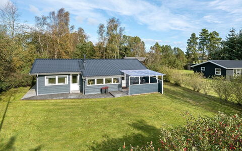 Erhardt - 800M from the Sea: Tækning, Sommerhus, Hus, Tag, Hjem, Stuehus, Hytte, Estate, Landsby