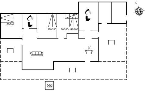 Sinna - from the Sea: Træ, Tag, Hus, Sommerhus, Dør, Hjem, Sidespor, Land Lot, Garden Bygninger, Skur