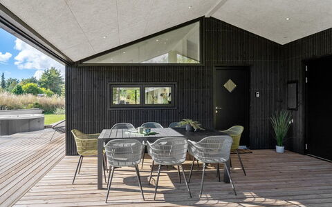 Sinna - from the Sea: Træ, Hjem, Veranda, Dæk, Hårdttræ, Tag, Bejdse, Trægulve, Eco Hotel