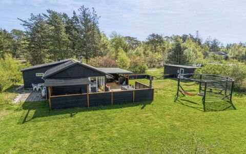 Matz - 350M from the Sea: Land Lot, Landdistrikt, Sommerhus, Skygge, Have, Landscaping, Gård, Lawn, Garden Bygninger, Estate