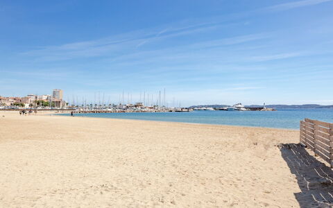Sainte Maxime 150: Vand, Krop Af Vand, Strand, Kyst, Coastal Og Oceaniske Landskabsformer, Horisont, Sommer, Sand, Hav, Kyst