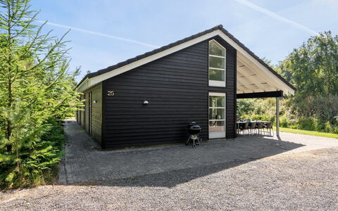 Ralda - 590M from the Sea: Arkitektur, Tag, Hjem, Kompositmateriale, Dagslys, Sidespor, Indkørsel
