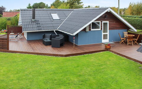 Jyde - 1.5Km from the Sea: Tag, Have, Skygge, Sommerhus, Dæk, Gård, Lawn, Hårdttræ, Bejdse, Gårdhave