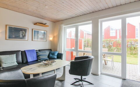 Aghi - 800M from the Sea: Boligområde, Tag, Forstad, Indkørsel, Estate, Skorsten