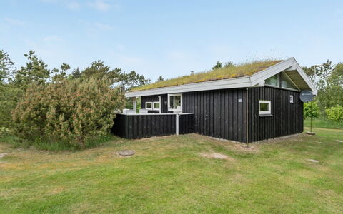Evan - 1.3Km from the Sea: Daytime, Bygning, Byområde, Hovedstadsområde, City, Lejlighed, Kvarter, Metropolis, Skyscraper