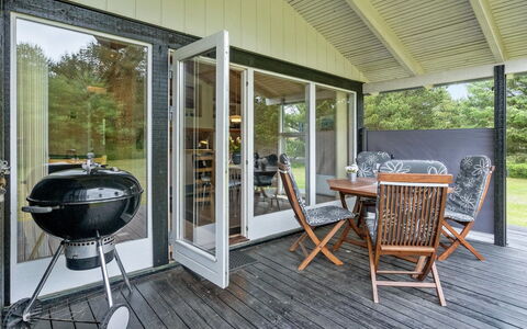 Svantepolk - 1.1Km from the Sea: Hus, Hjem, Tag, Sommerhus, Estate, Landscaping, Garden Bygninger, Sidespor, Stuehus