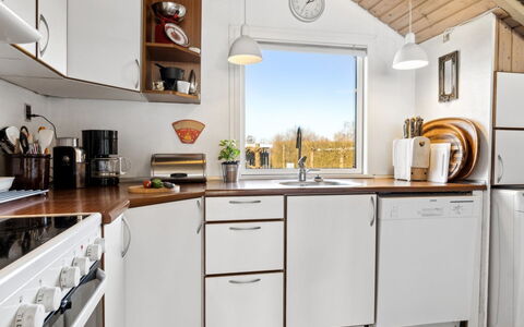Vrage - 800M from the Sea: Hus, Hjem, Tag, Sommerhus, Estate, Landscaping, Garden Bygninger, Sidespor, Stuehus