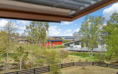 Vladanka - from the Sea: Træ, Hjem, Veranda, Dæk, Hårdttræ, Tag, Bejdse, Trægulve, Eco Hotel