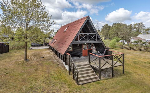 Vladanka - from the Sea: Træ, Hjem, Veranda, Dæk, Hårdttræ, Tag, Bejdse, Trægulve, Eco Hotel