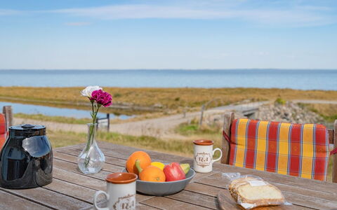 Yorrick - 50M to the Fjord: Træ, Tag, Hus, Sommerhus, Dør, Hjem, Sidespor, Land Lot, Garden Bygninger, Skur