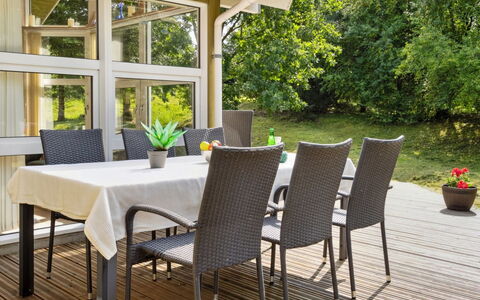Karitte - 5Km from the Sea: Blå, Busk, Sommerhus, Bunddække, Have, Estate, Skygge, Landscaping, Stuehus, Eco Hotel