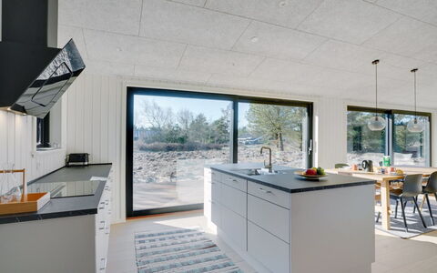 Vigga - 800M from the Sea: Arkitektur, Tag, Hjem, Kompositmateriale, Dagslys, Sidespor, Indkørsel