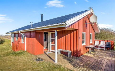 Stella - 700M from the Sea: Hus, Sommerhus, Tag, Hjem, Hårdttræ, Sidespor, Stuehus, Planke, Skur, Hytte