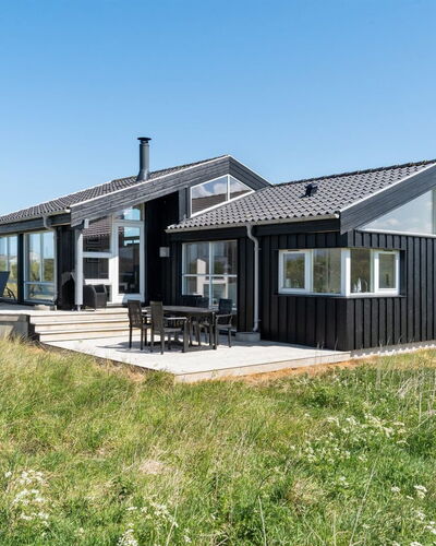 Welma - 500M from the Sea