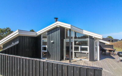 Arkil - 300M from the Sea