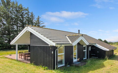 Bengt - 1Km from the Sea: Træ, Møbel, Lejlighed, Værelse, Loft, Bejdse, Stol, Hårdttræ, Klarlak, Tømmer