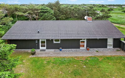 Andersen - 827M from the Sea
