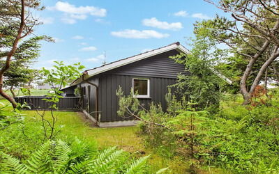 Andersen - 827M from the Sea